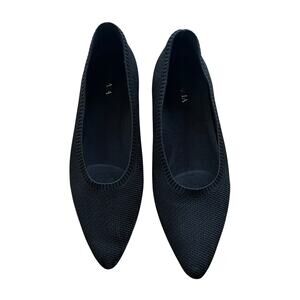 Vivaia Pointed Toe Flats